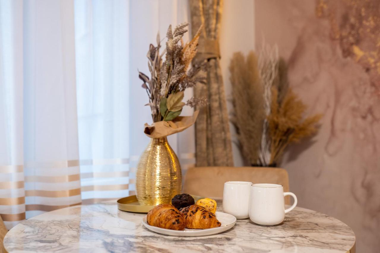 Cosy&Private,30Sec Walk To Mainsquare, Heart Of Zagreb Apartment Ngoại thất bức ảnh
